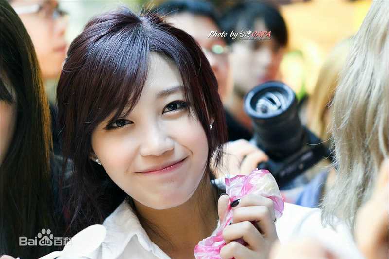 郑恩地(Jung Eun Ji)演出活动前后照片