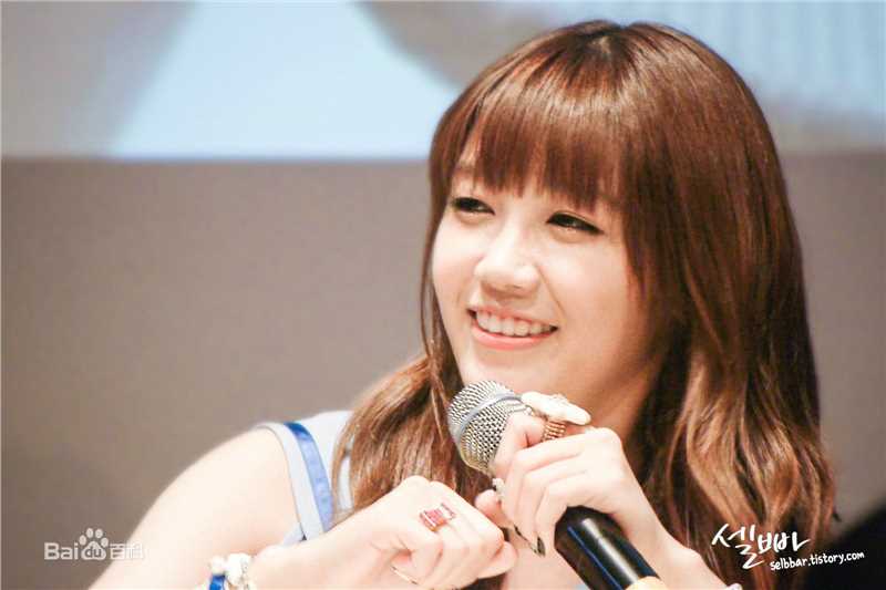 郑恩地(Jung Eun Ji)演出活动前后照片