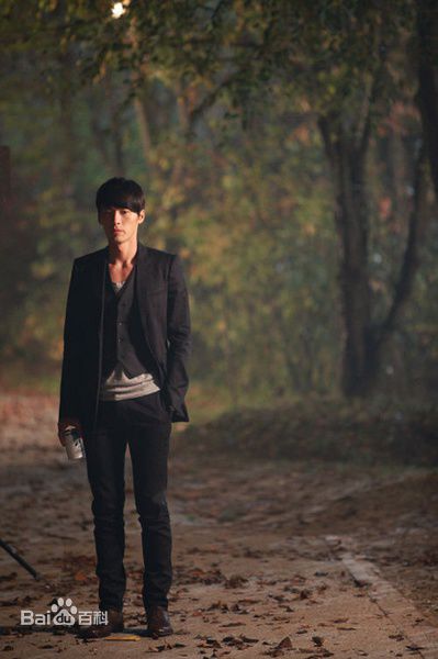 玄彬(Hyun Bin、ヒョンビン)秘密花园壁纸壁纸