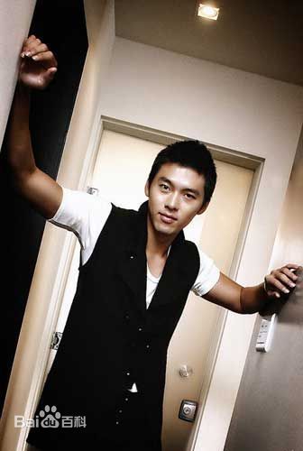 最新玄彬(Hyun Bin、ヒョンビン)性感图片