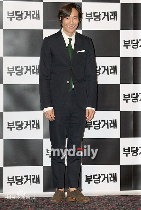 柳承范()精彩图册