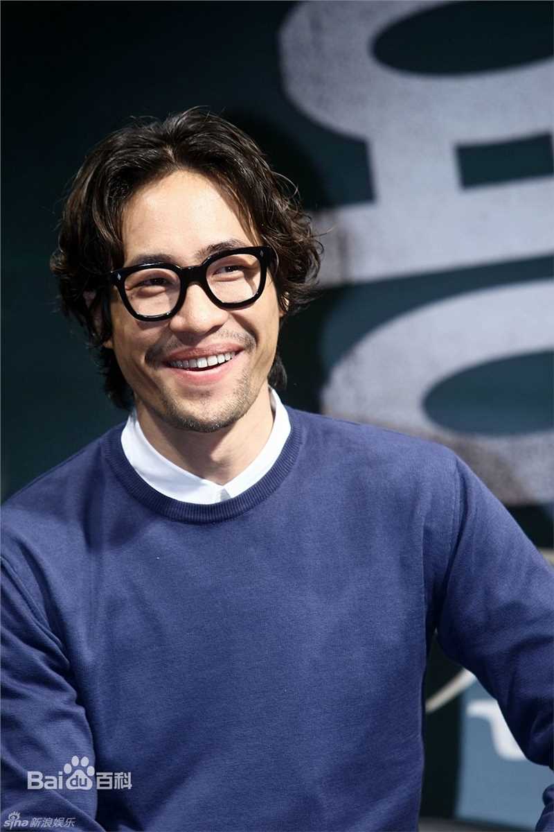 柳承范()精彩图册