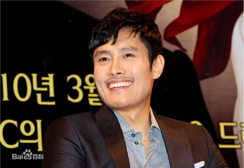 最新李秉宪(，Lee Byunghun)在《The Influence》试映会中的图集