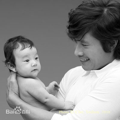 李秉宪(，Lee Byunghun)天使的信性感图片图集