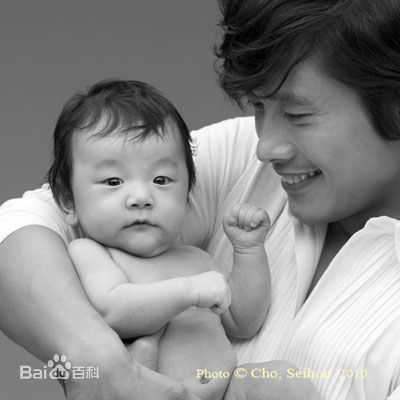 李秉宪(，Lee Byunghun)天使的信性感图片图集