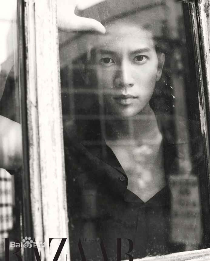 池晟(Ji Sung)前后照片