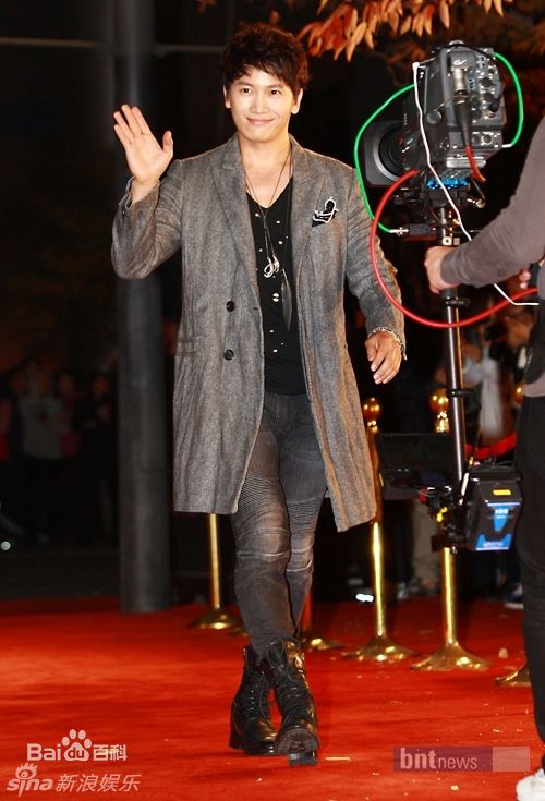 最新池晟(Ji Sung)池城精彩图册