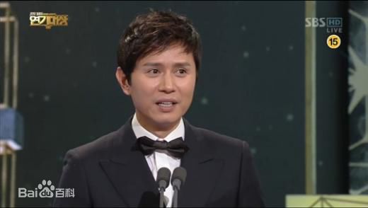 金旻钟(Kim Min Jong)金民钟参加2012S演技大赏图册