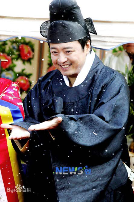 最优质尹多勋( Yoon Da Hoon)生活照