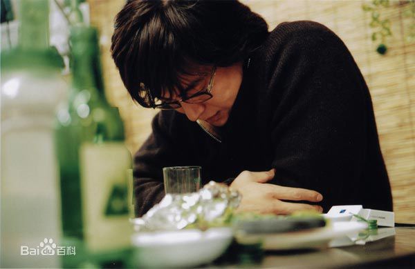 裴勇浚(Bae Yong Joon，)《四月雪》剧照