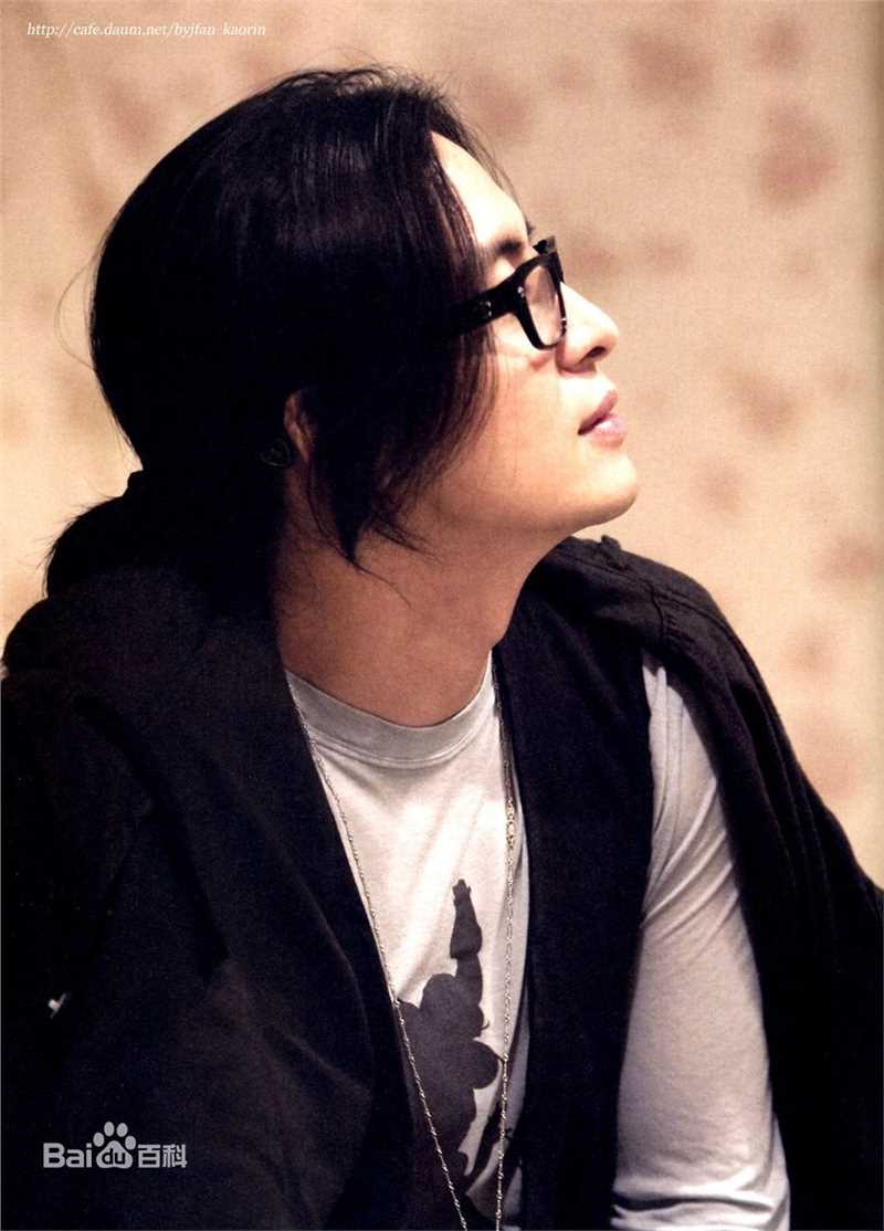 最全裴勇浚(Bae Yong Joon，)在2009年《韩国之美的旅行》图片中的相册