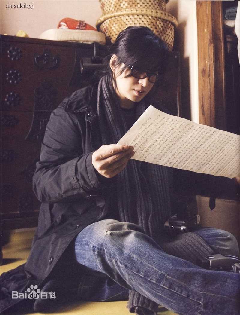 最全裴勇浚(Bae Yong Joon，)在2009年《韩国之美的旅行》图片中的相册