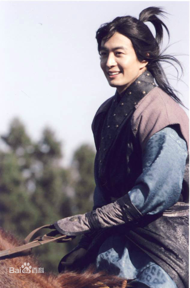 最新裴勇浚(Bae Yong Joon，)在《记》图片中的图集