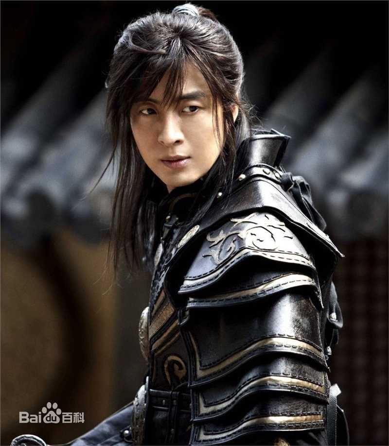 最新裴勇浚(Bae Yong Joon，)在《记》图片中的图集