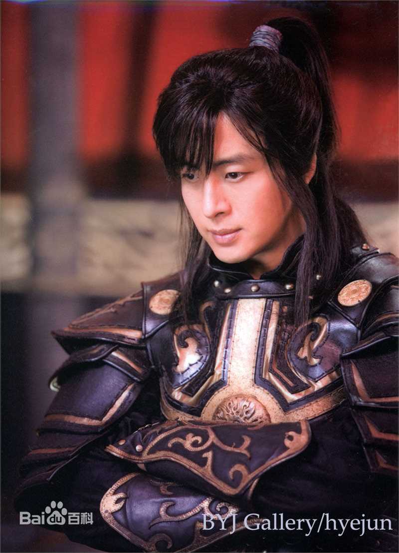 最新裴勇浚(Bae Yong Joon，)在《记》图片中的图集