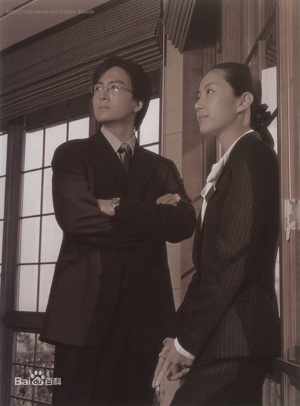 最新裴勇浚(Bae Yong Joon，)在《情定大饭店》图片中的图集