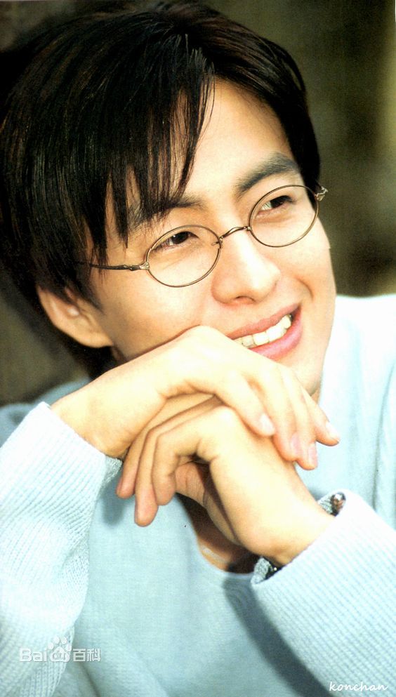 最新裴勇浚(Bae Yong Joon，)在《情定大饭店》图片中的图集