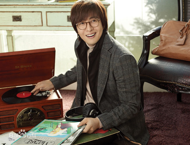 裴勇浚(Bae Yong Joon，)裴勇俊代言壁纸壁纸