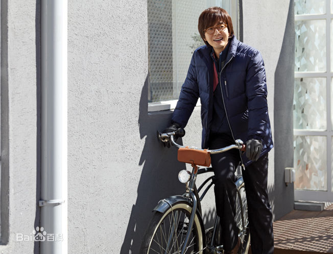 裴勇浚(Bae Yong Joon，)裴勇俊代言壁纸壁纸