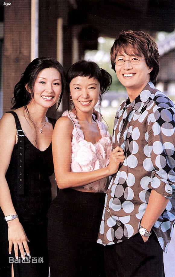 精选裴勇浚(Bae Yong Joon，)在《丑闻》图片中的图册