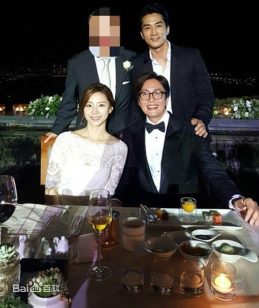 裴勇浚(Bae Yong Joon，)裴勇俊和朴秀珍生活照相册