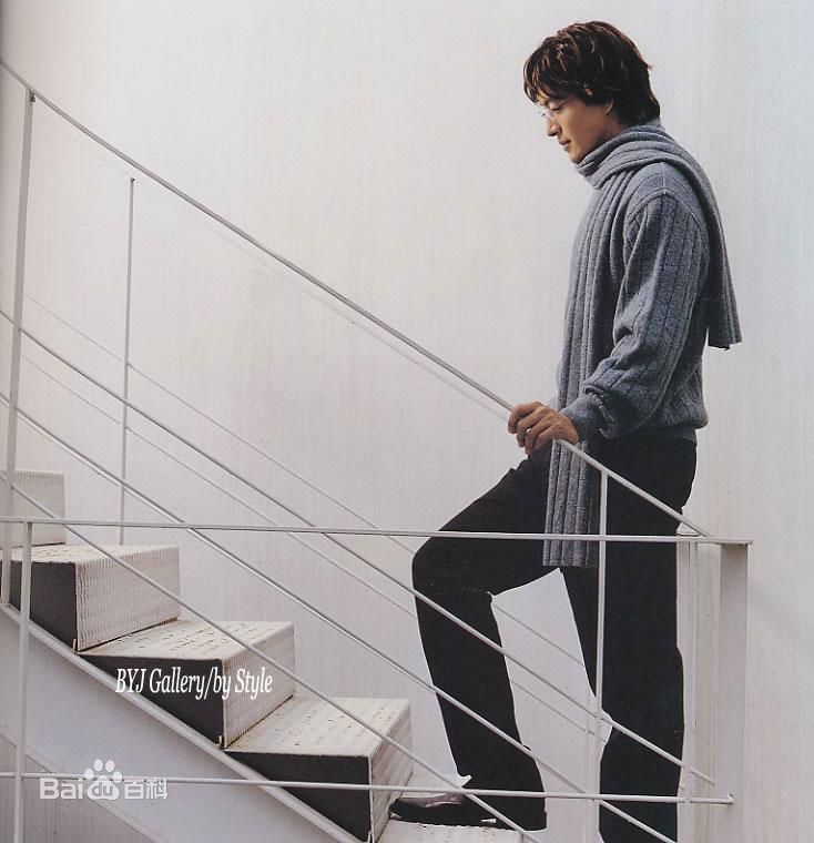 最优质裴勇浚(Bae Yong Joon，)裴勇俊精彩图册