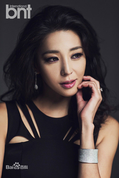 韩高恩(/Han Go Eun)成熟魅力图册