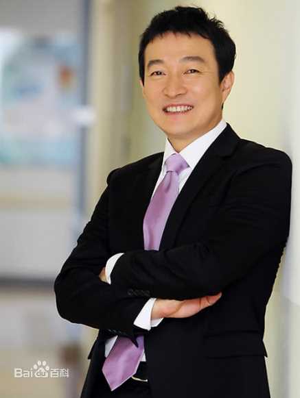 最新李在龙(/Lee Jae Ryong)壁纸