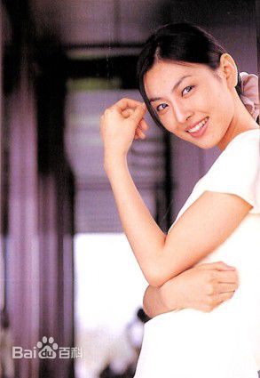 金素妍(，Kim So-yeon)顺风妇产科—夏娃的诱惑素颜照相册