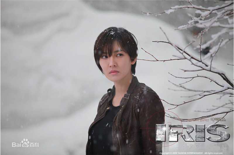 金素妍(，Kim So-yeon)IRIS前后照片