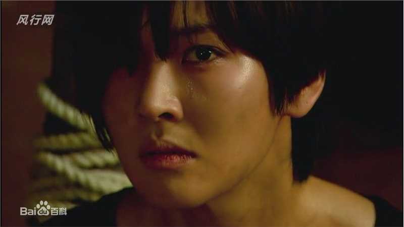 金素妍(，Kim So-yeon)IRIS前后照片