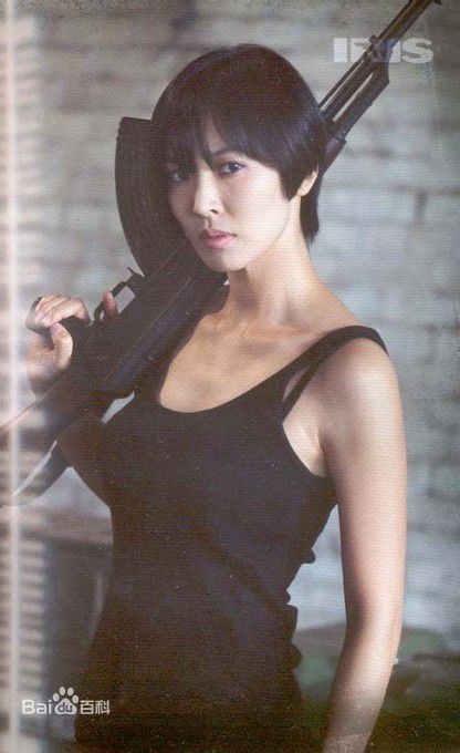 金素妍(，Kim So-yeon)IRIS前后照片