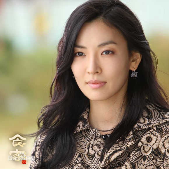 金素妍(，Kim So-yeon)秋天的骤雨—食客前后照片