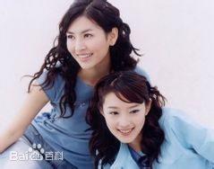 金素妍(，Kim So-yeon)代言素颜照壁纸