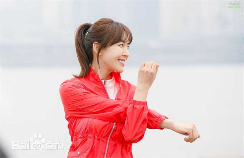 金素妍(，Kim So-yeon)代言素颜照壁纸