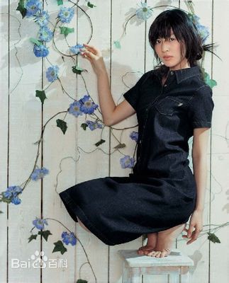 金素妍(，Kim So-yeon)代言素颜照壁纸