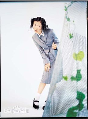 金素妍(，Kim So-yeon)代言素颜照壁纸