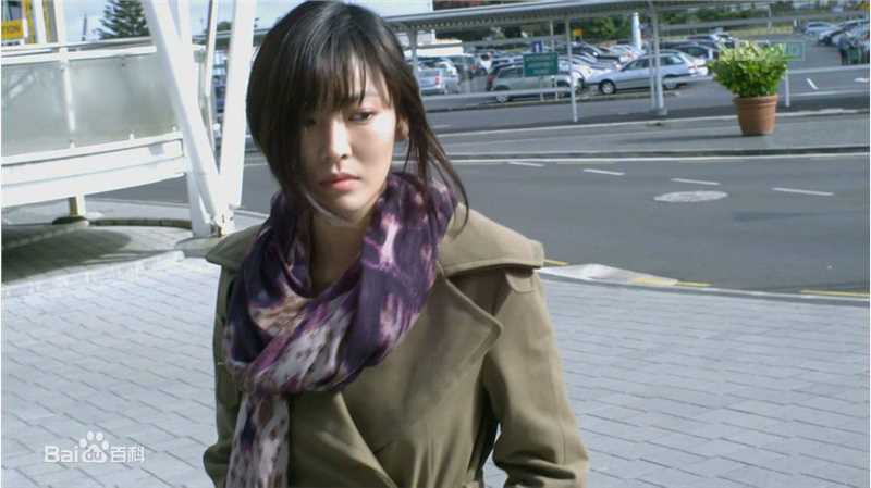 金素妍(，Kim So-yeon)雅典娜:战争女神—IRIS2图册