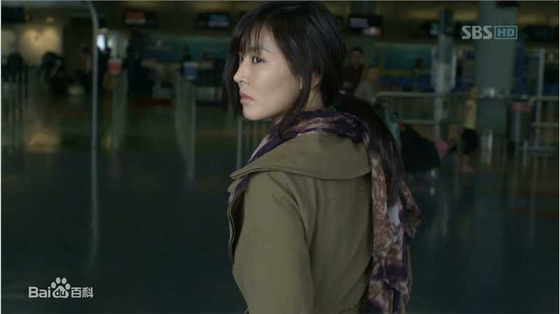 金素妍(，Kim So-yeon)雅典娜:战争女神—IRIS2图册