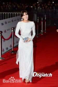 金素妍(，Kim So-yeon)红毯素颜照相册