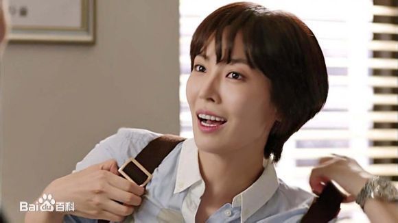 金素妍(，Kim So-yeon)Two Weeks图片图册