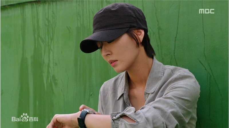 金素妍(，Kim So-yeon)Two Weeks图片图册