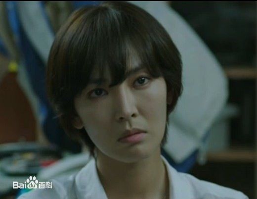 金素妍(，Kim So-yeon)Two Weeks图片图册