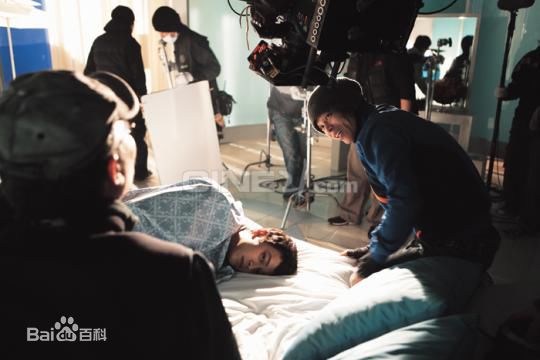 精选姜栋元(Kang Dong Won、カン ドンウォン)在《M》（2007）中的图册