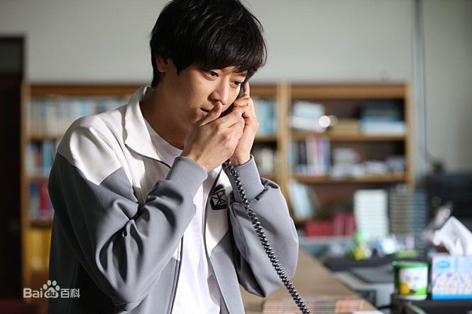 最优质姜栋元(Kang Dong Won、カン ドンウォン)在《黑司祭们》（2015）中的相册