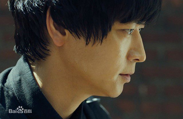 最优质姜栋元(Kang Dong Won、カン ドンウォン)在《黑司祭们》（2015）中的相册