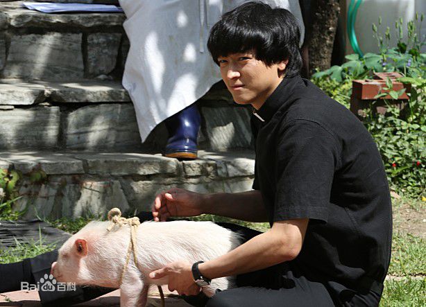 最优质姜栋元(Kang Dong Won、カン ドンウォン)在《黑司祭们》（2015）中的相册