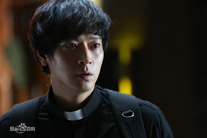 最优质姜栋元(Kang Dong Won、カン ドンウォン)在《黑司祭们》（2015）中的相册
