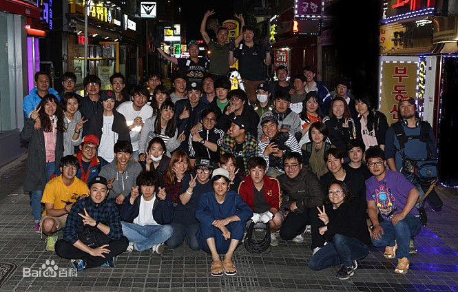 最优质姜栋元(Kang Dong Won、カン ドンウォン)在《黑司祭们》（2015）中的相册