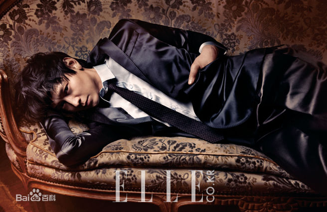 姜栋元(Kang Dong Won、カン ドンウォン)ELLE性感图片图集
